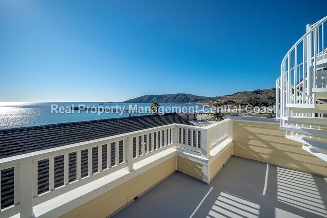 Building Photo - AVAILABLE OCTOBER  - Stunning Townhome in ...