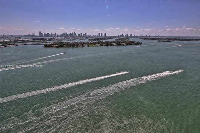 Building Photo - 650 West Ave