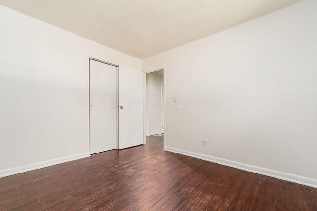 Building Photo - 1726 E Blake Ave