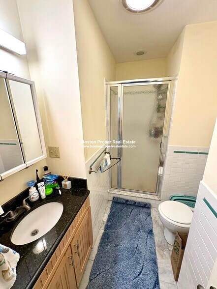 Building Photo - 195 Commonwealth Ave