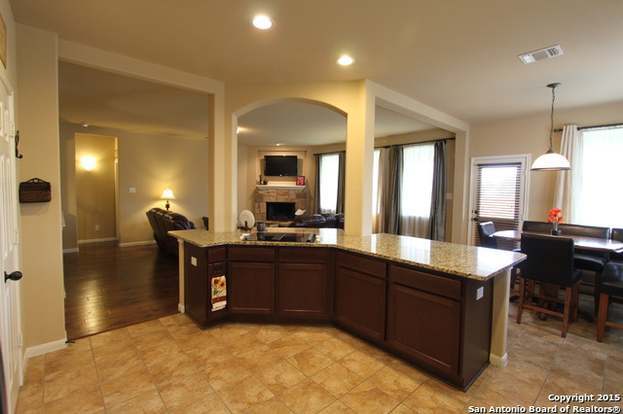 Building Photo - 398 Pecan Meadows