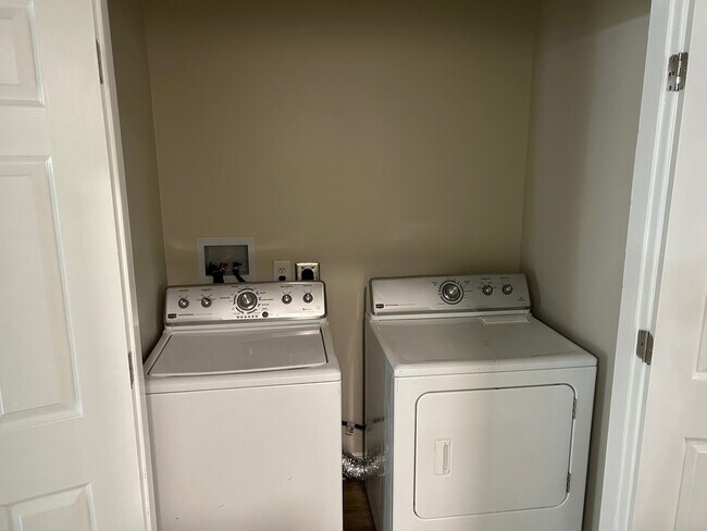 Laundry - 403 College St