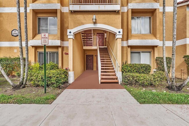 Building Photo - 2647 NW 33rd St