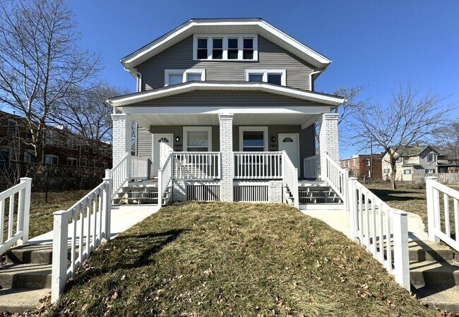 Building Photo - 2 Bedroom - Weiland Park
