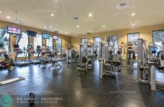 Building Photo - 12319 NW 77th Manor
