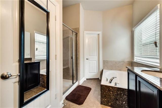 Building Photo - 4001 Ellenboro St