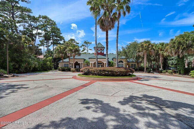 Building Photo - 170 Veracruz Dr