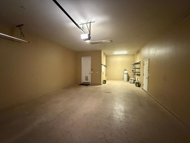 Building Photo - 21807 N 37th St