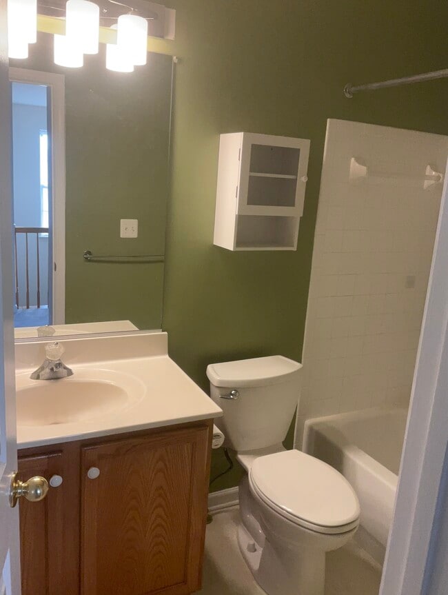 Building Photo - 35931 Clover Terrace