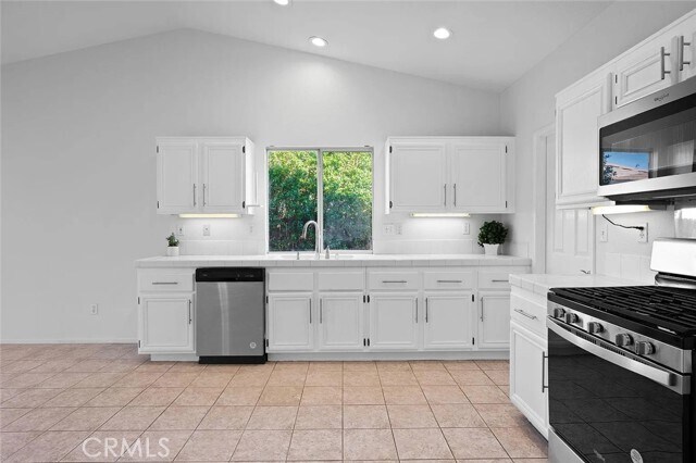 Building Photo - 41617 Beadling Rd