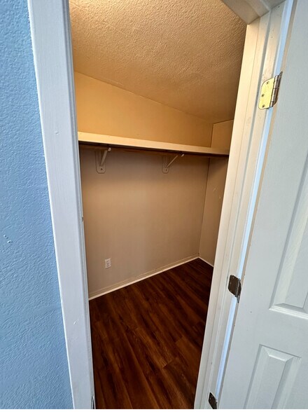 Walk in closet - 11524 Flower St