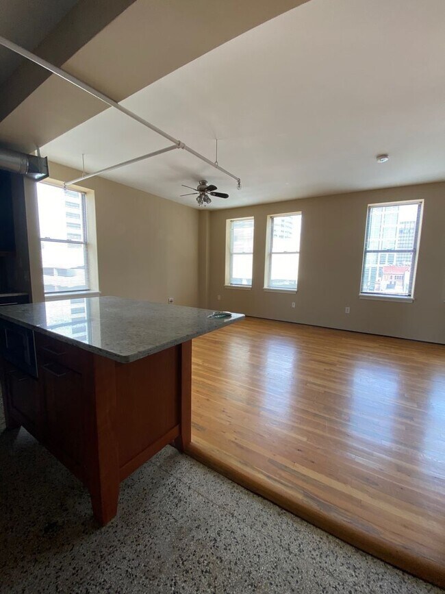 Building Photo - One of a kind historic loft