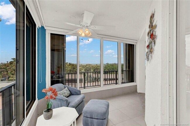 Building Photo - 2400 S Ocean Dr