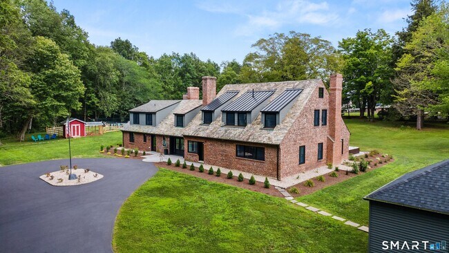 Building Photo - 372 Tucker Hill Rd