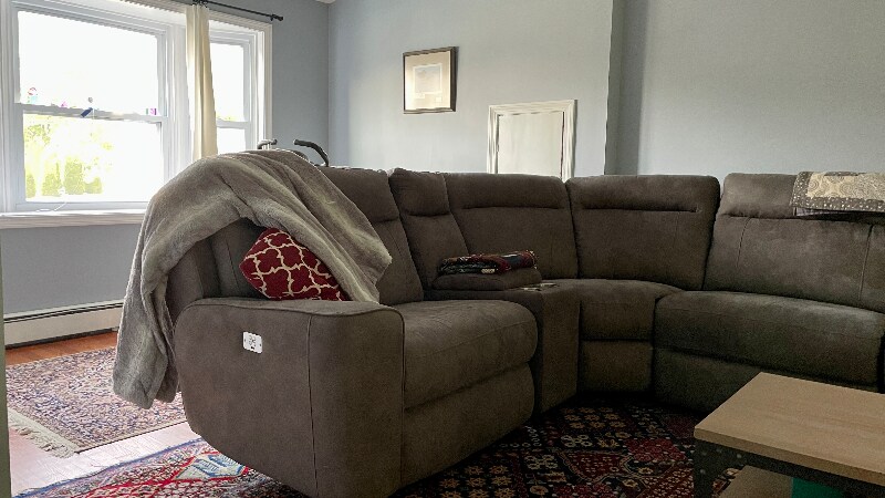 Building Photo - 53 Holmes Dr