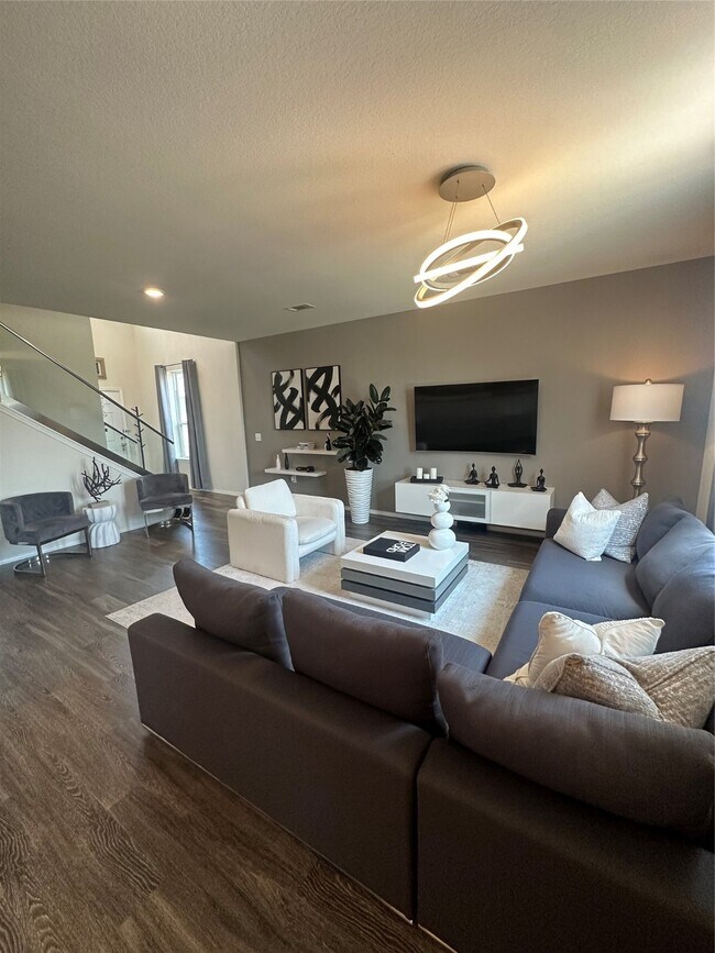 Building Photo - 5730 Pampus Prairie Rd