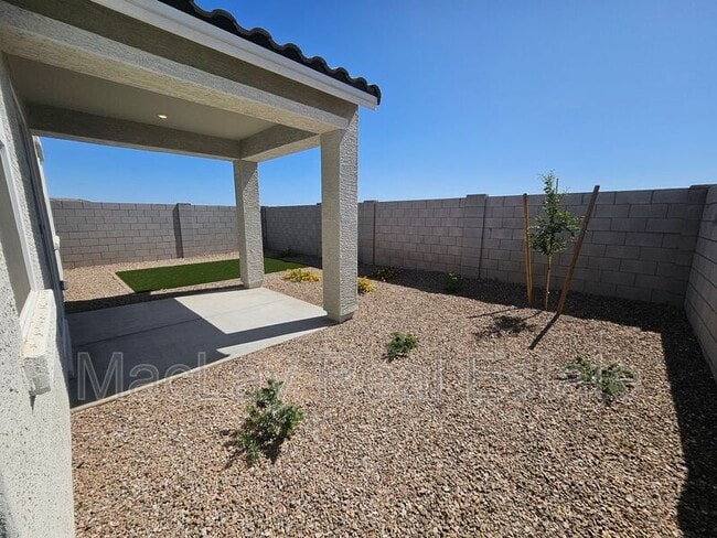 Building Photo - 33723 Blackwell Dr