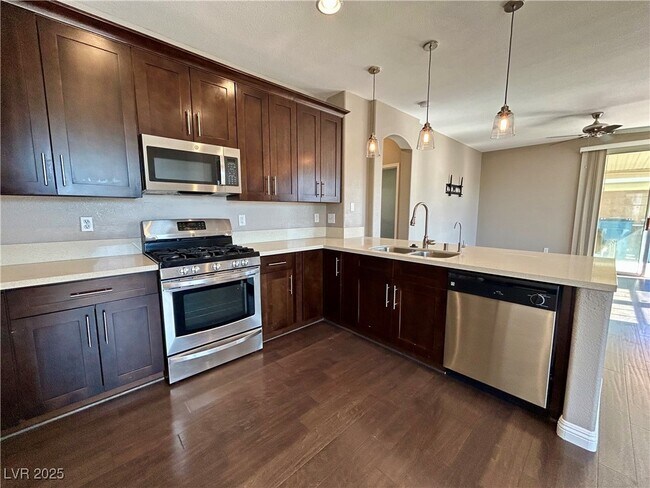 Building Photo - 6706 Black Oil Dr