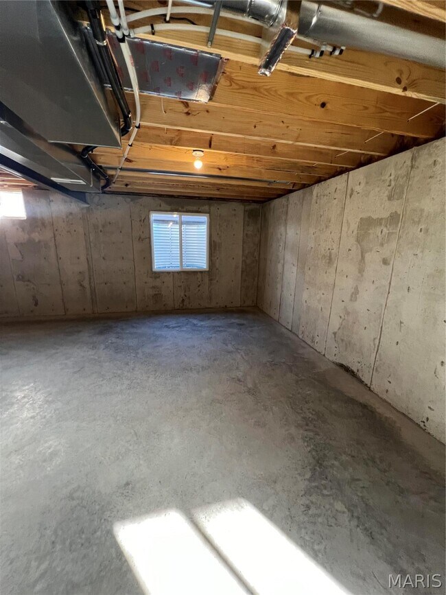 Building Photo - 160 Rivers Edge Dr