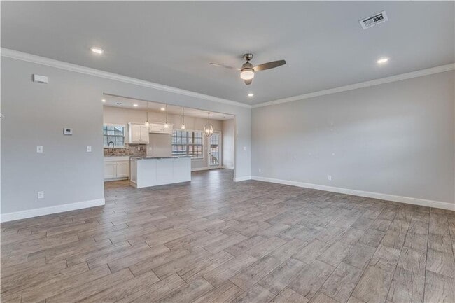 Building Photo - 582 Quartz Wy