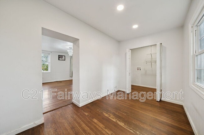 Building Photo - 8113 US-22