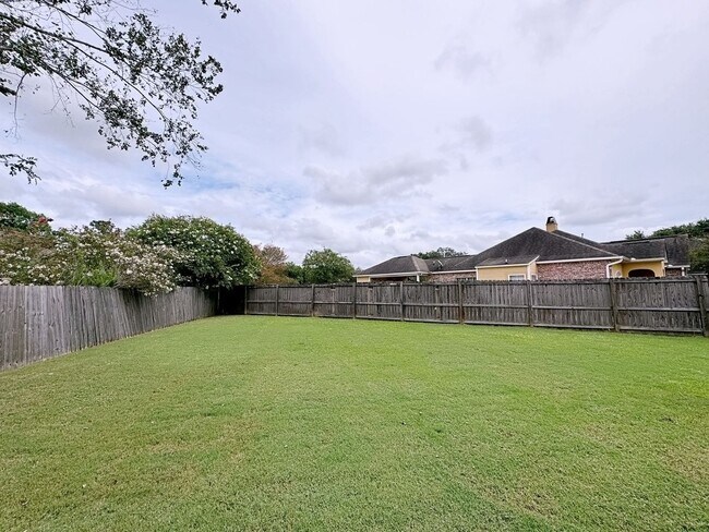 Building Photo - 10473 E Springwind Ct