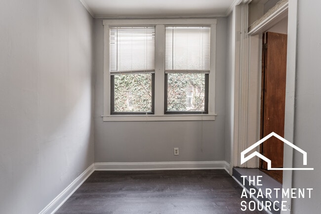 Building Photo - 3602 W Grace St