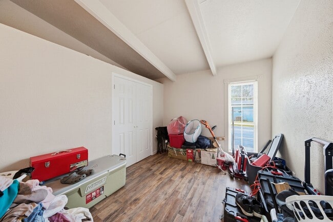 Building Photo - 4102 Sherwood Ln