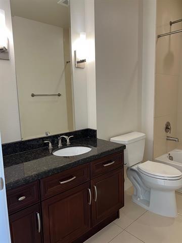 Building Photo - 8066 Park Ln