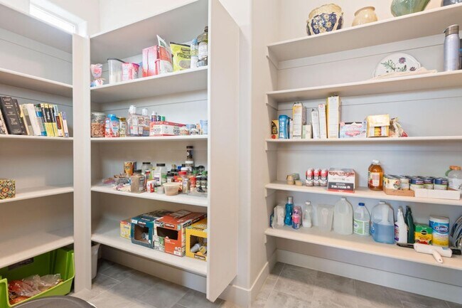 Building Photo - Stunning home with Unobstructed Panoramic Views of Pine Valley Mountain —  6-Month Lease Only