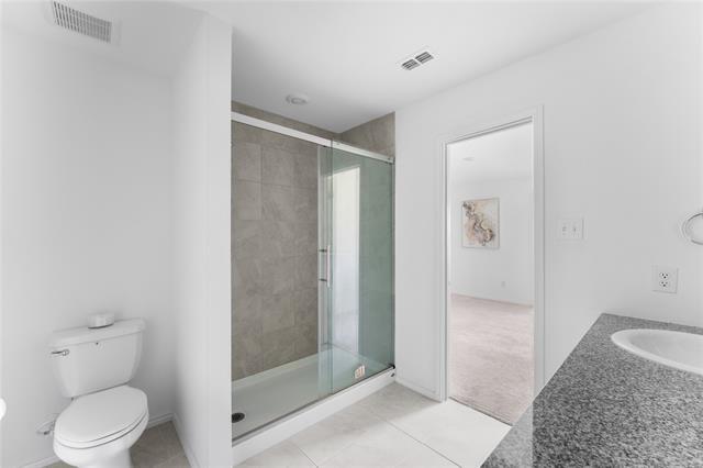 Building Photo - 1413 Vattier St