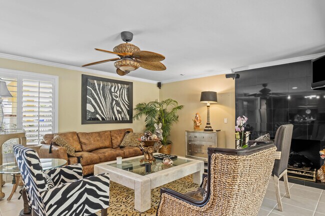 Building Photo - 74460 Fairway Dr