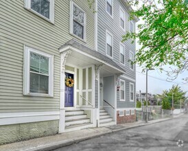 Building Photo - 227 Bowen St