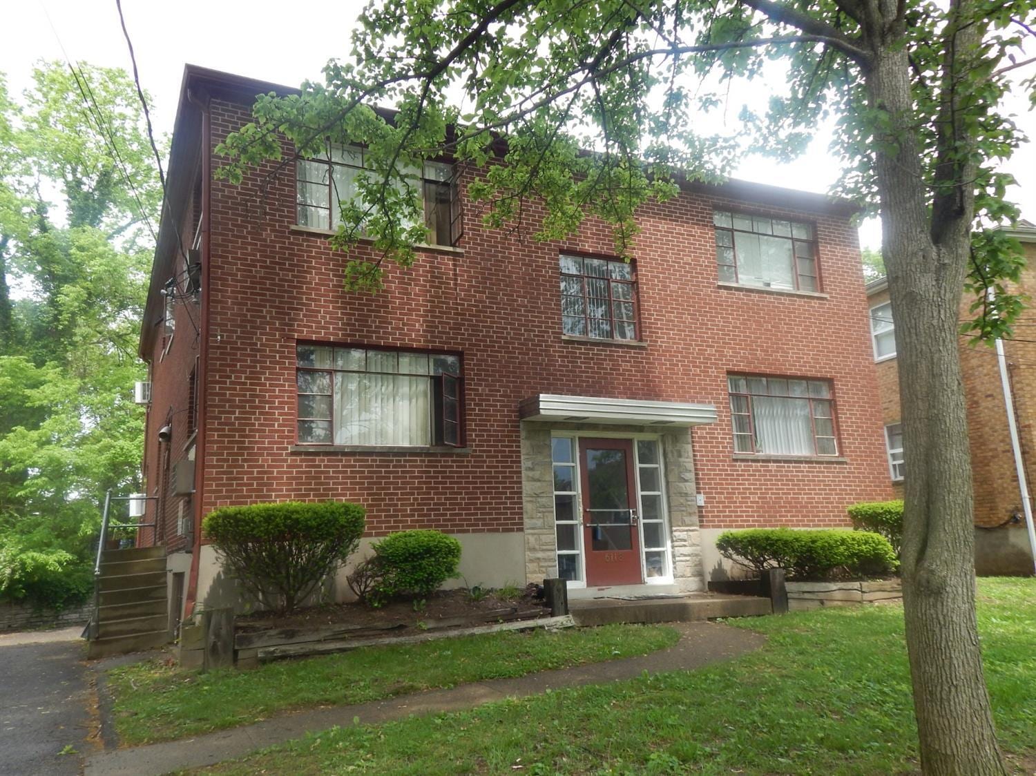 Building Photo - 6118 Dryden Ave