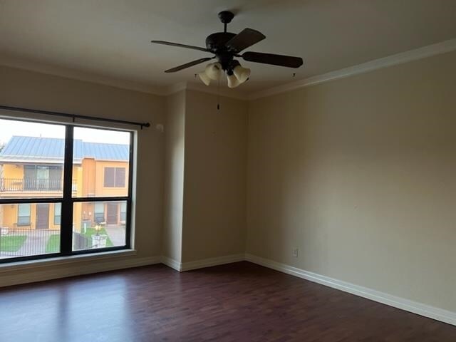 Building Photo - 1609 Saldana Ave