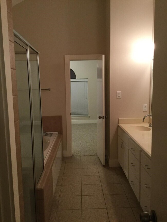 Building Photo - 3501 Link Valley Dr.