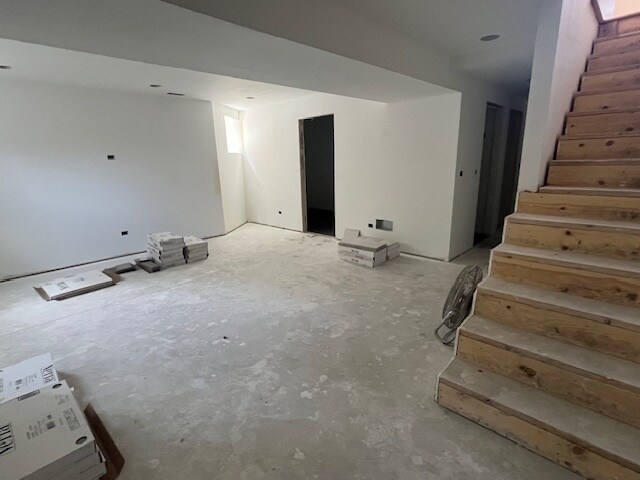 Building Photo - 3726 N Racine Ave
