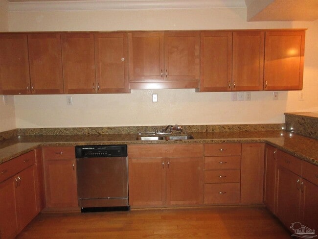 Building Photo - 1020 N Hayne St