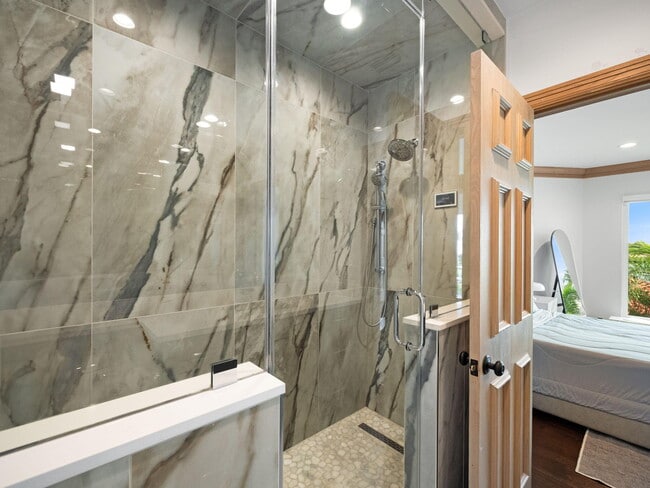 Building Photo - 3299 Bridgegate Dr