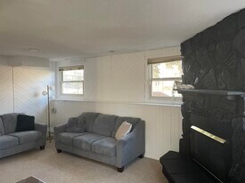 Building Photo - 4008 White Bear Ave N