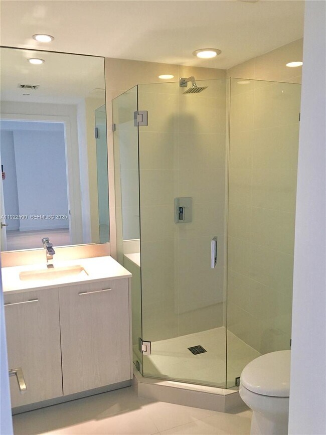 Building Photo - 55 SW 9th St