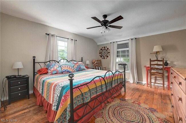 Building Photo - 1501 E 248th St