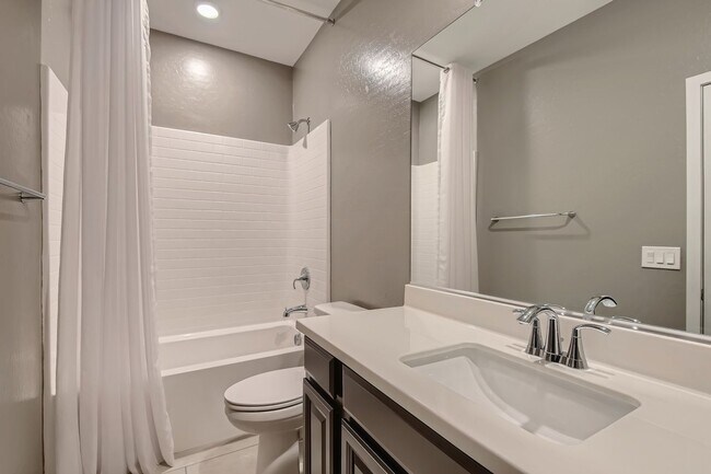 Building Photo - Brand New Summerlin Home w/ Strip Views!