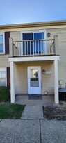 Building Photo - 3021 Maplewood Ct