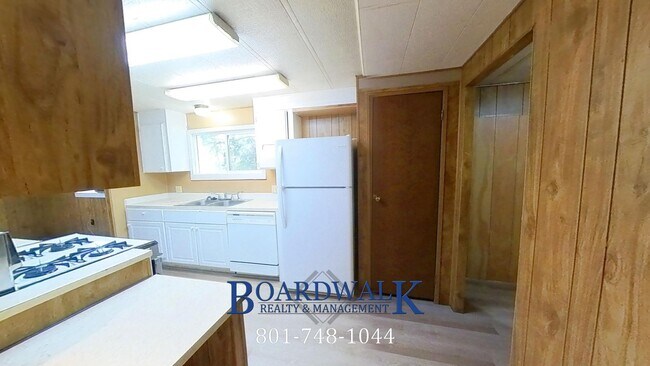 Building Photo - Marvelous Mobile Home in PG!