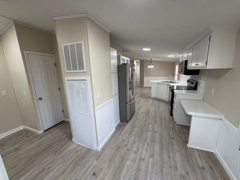 Building Photo - 129 Mark Ln