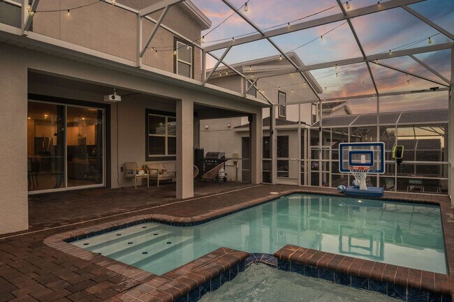 Building Photo - 9052 Sommerset Hills Dr