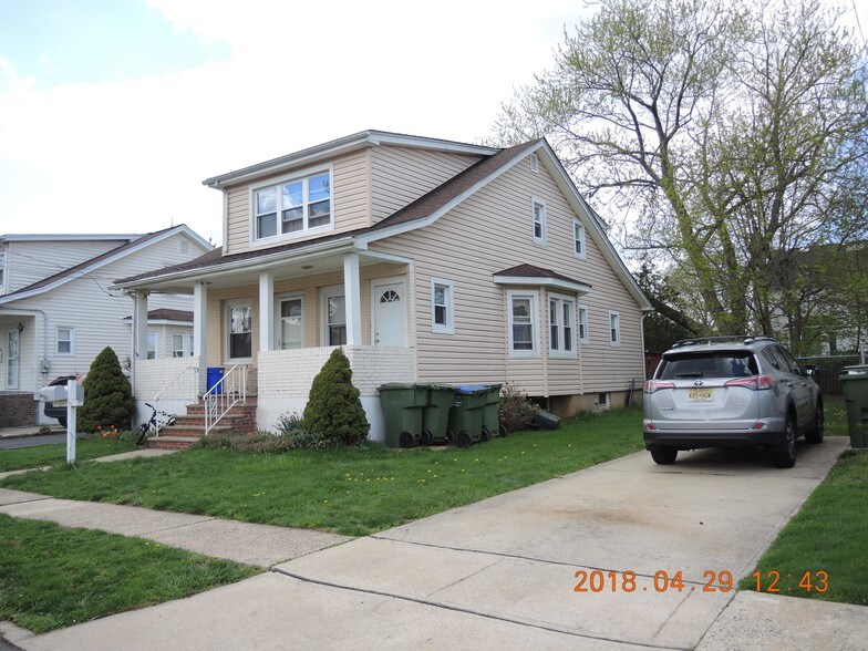 Building Photo - 172 Highland Ave