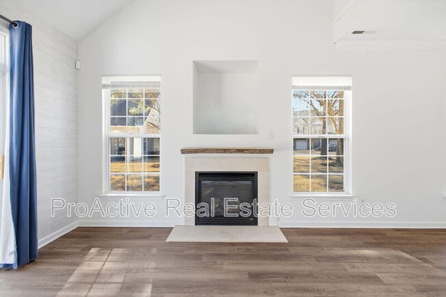 Building Photo - 2021 Livingston St