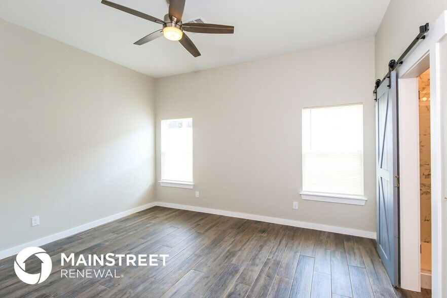 Building Photo - 11319 Paradise Out Ln